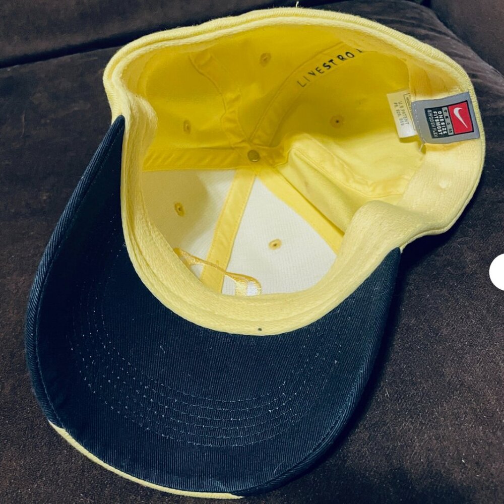 Oregon Ducks Hat Cap Fitted One Size Yellow Nike LIVESTRONG Yellow Black - Picture 3 of 5